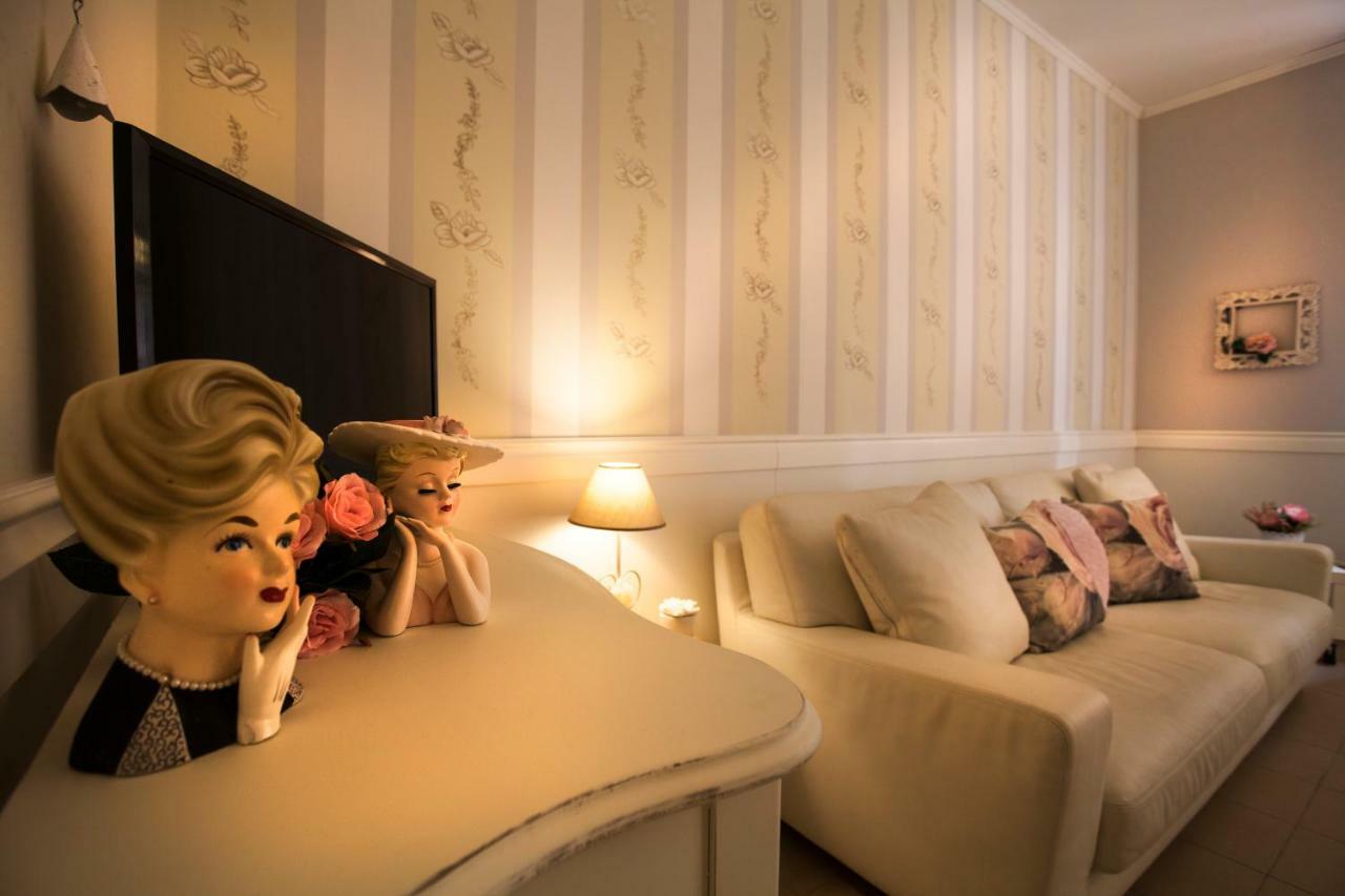Casa Di Charme "Rosa-Rosae" Appartement Verona Buitenkant foto