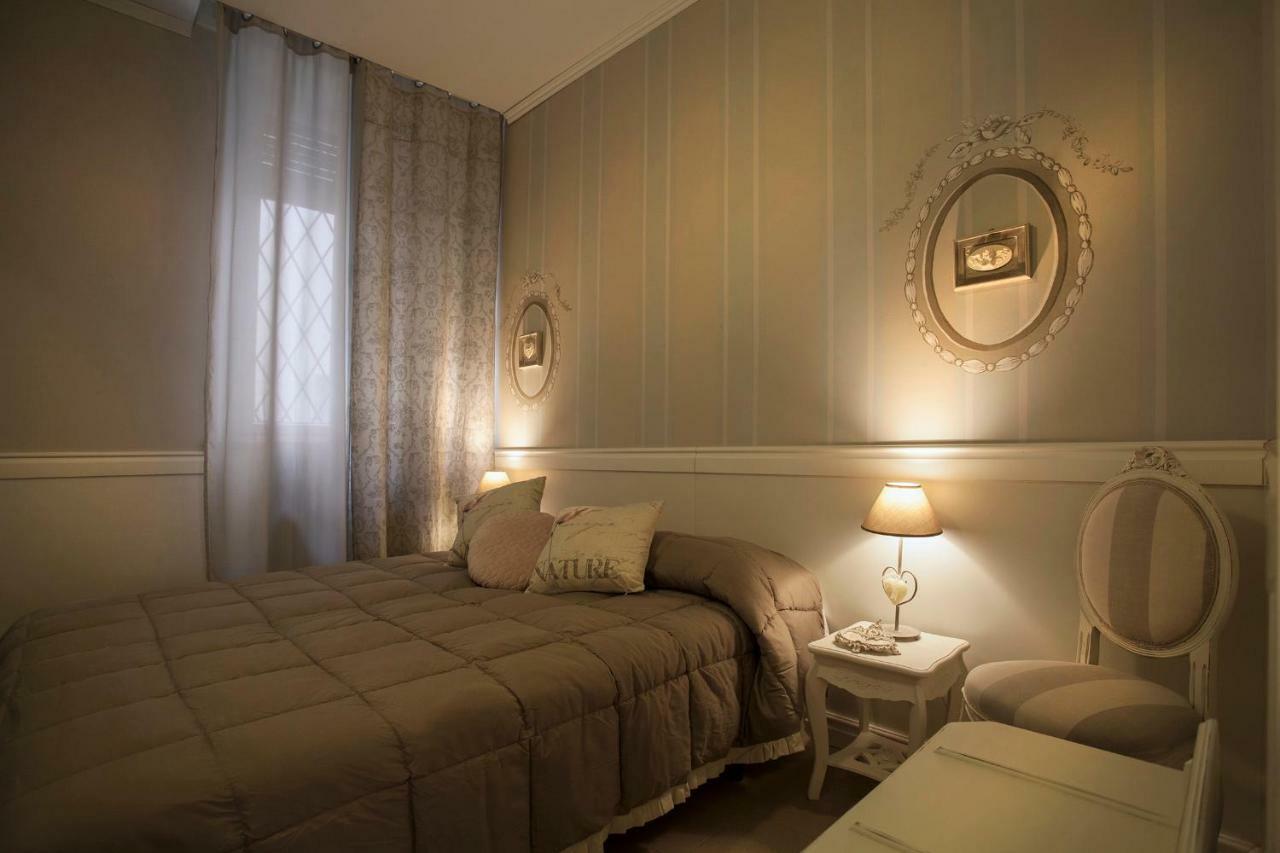 Casa Di Charme "Rosa-Rosae" Appartement Verona Buitenkant foto